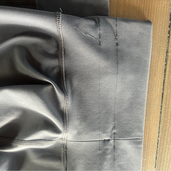 Vuori Daily Leggings Grey Size Small - Picture 8 of 11